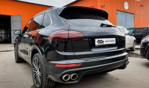 Porsche Cayenne 4.2 TDI