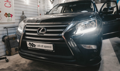 Lexus GX460i 296 л.с. 2015 года  